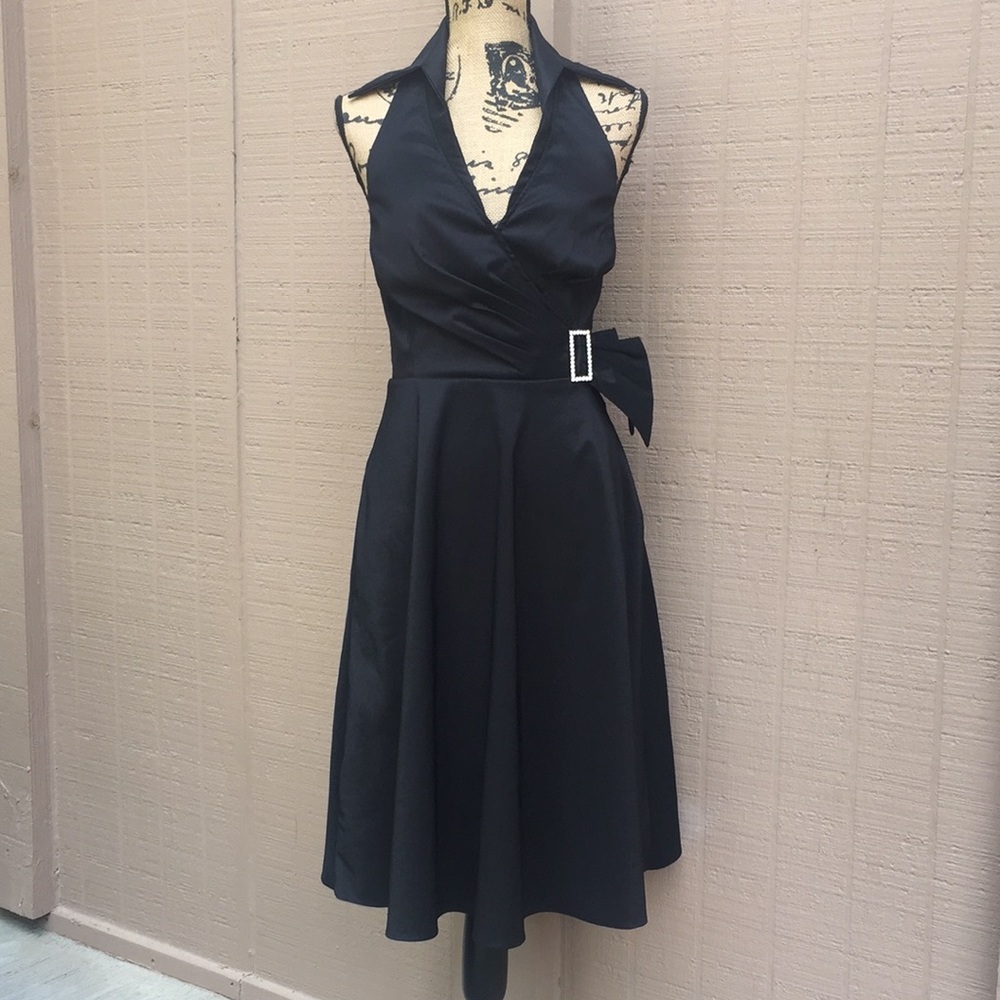 Sz 6 U3 Collection Black  Halter Formal Dress